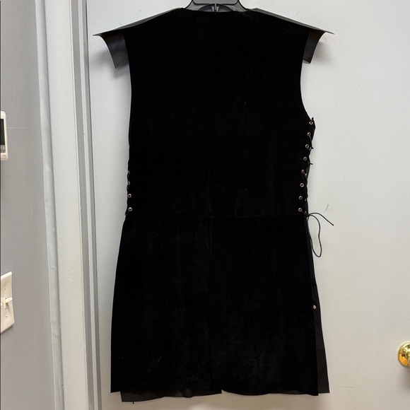 👑 Noble King Costume – Medieval Royal – Spirit Halloween – Adult SM/MD 👑 - Picture 8 of 11